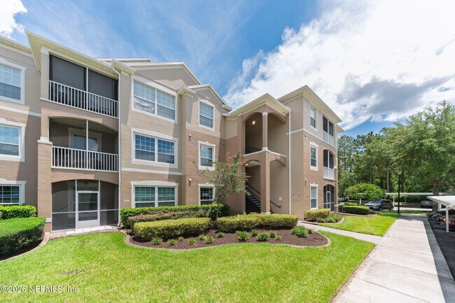 Foto del edificio - 7990 Baymeadows Rd