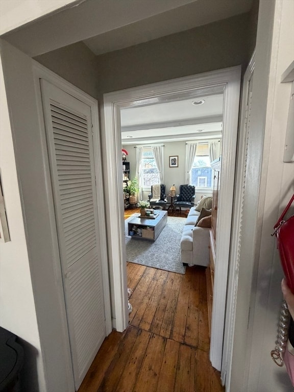 Building Photo - 26 Mystic St