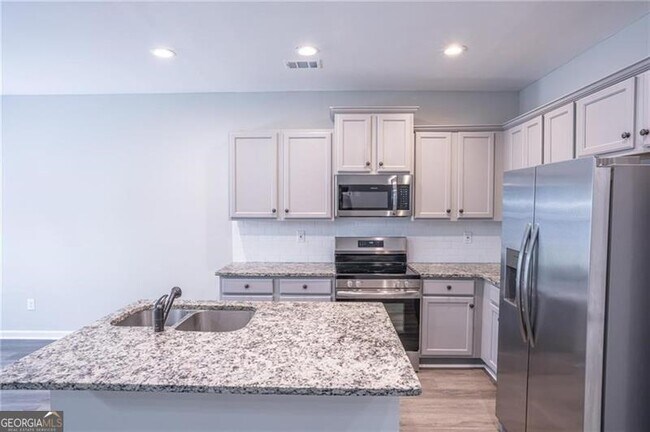 Foto del edificio - 6106 Oak Bend Ct