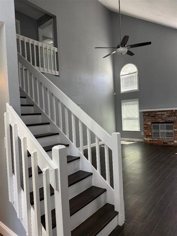 Building Photo - 303 Silver Pine Dr