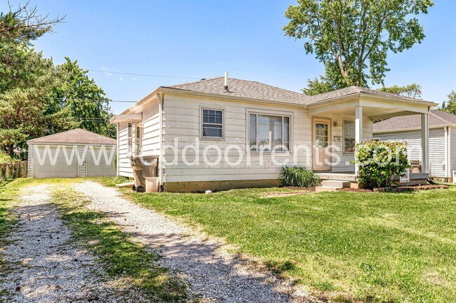 Photo - 1742 N Whittier Pl Apartment