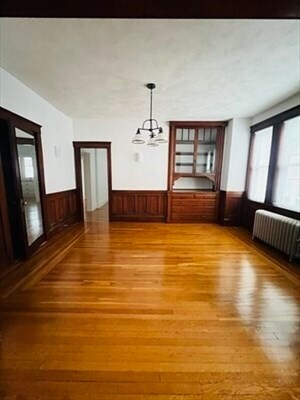 Building Photo - 31 Matchett St