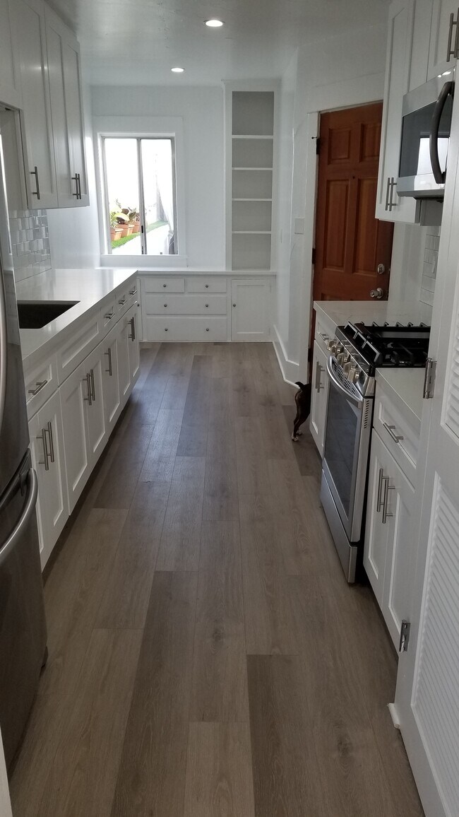 Unit 2 - 750 4th St