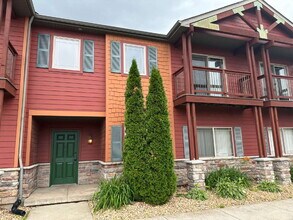 Building Photo - 777 N 3029th Rd