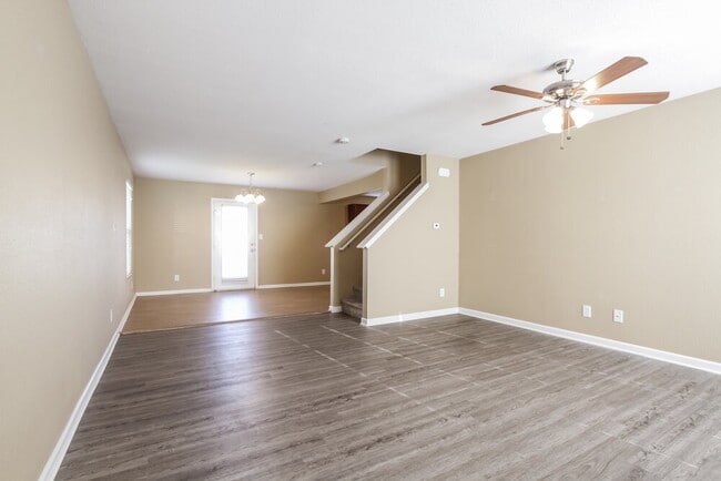 Building Photo - 3369 Hapsburg Way
