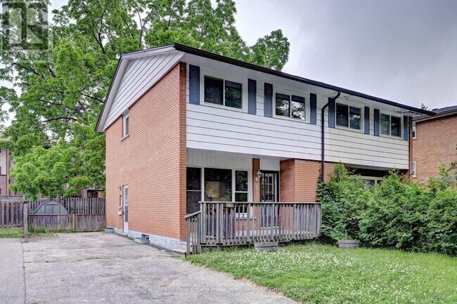 Photo du bâtiment - 110 Conway Dr
