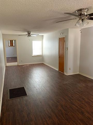 Foto del edificio - 1504 McCauley St