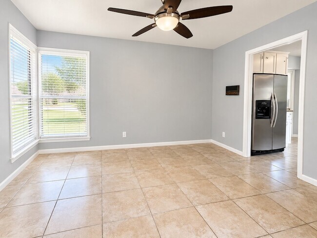 Building Photo - 3103 Southern Hills Dr