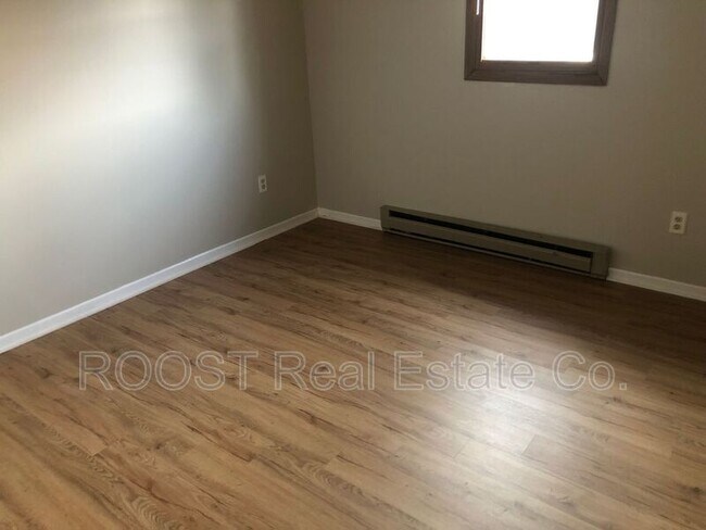 Foto del edificio - 213 N Madison Rd