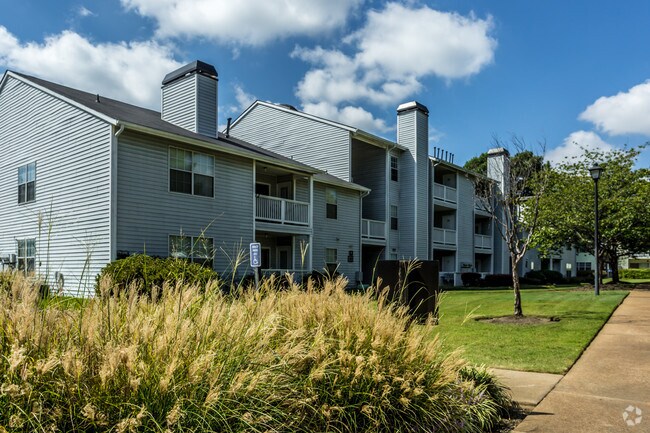 The Grove at Trinity Pointe Apartments Cordova, TN