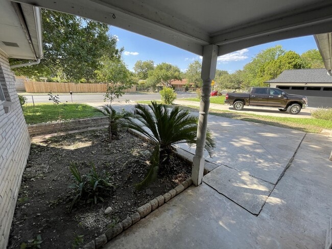 Building Photo - 10306 Northampton Dr