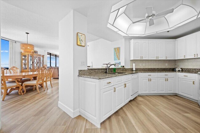 Foto del edificio - 3120 N Hwy A1A