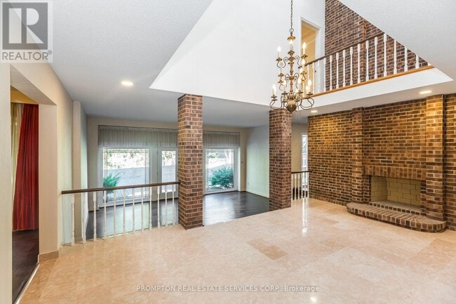 Building Photo - 4 Sagewood Dr