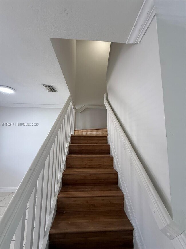 Foto del edificio - 1512 SE 31st Ct