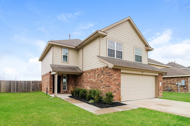 Building Photo - 9112 Yellow Rose Dr