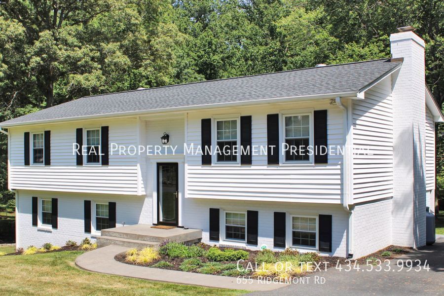 Primary Photo - Beautiful 5-bedroom in Earlysville