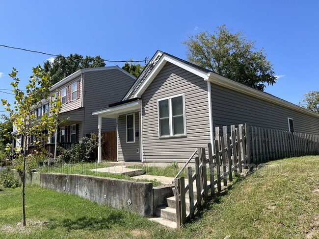 Foto del edificio - 1417 Spotsylvania St