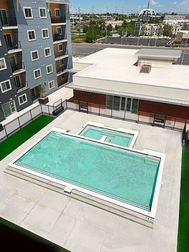 Skyline Peaks Apartments in Draper, UT