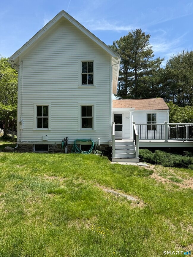 Building Photo - 312 Ferry Rd
