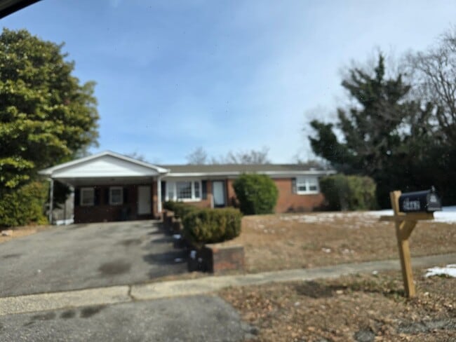 Building Photo - 5462 PLATEAU~PONDEROSA~