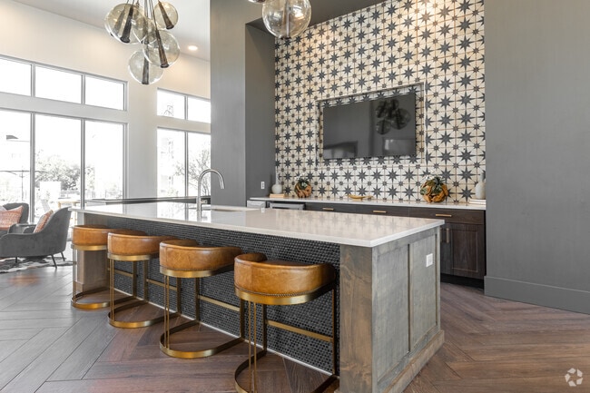 Clubhouse - The Ovilla at Legacy Square