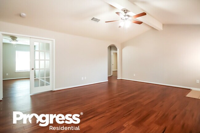 Building Photo - 12066 Quartersawn Ln