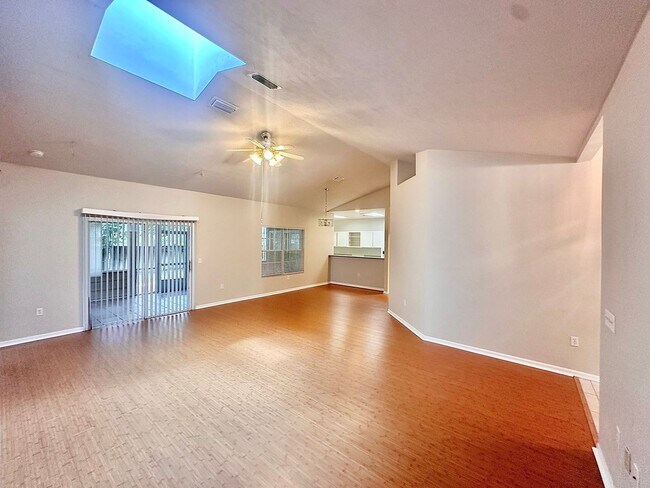 Foto del edificio - 4332 NW 34th Dr