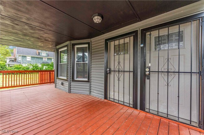 Foto del edificio - 10222 Parkgate Ave