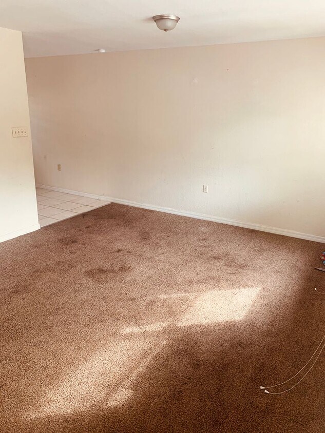 606 S Gordon St Unit Gordon Street Apartments, Plant City, FL 33563