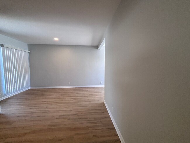 Interior Photo - 12323 Texas Ave