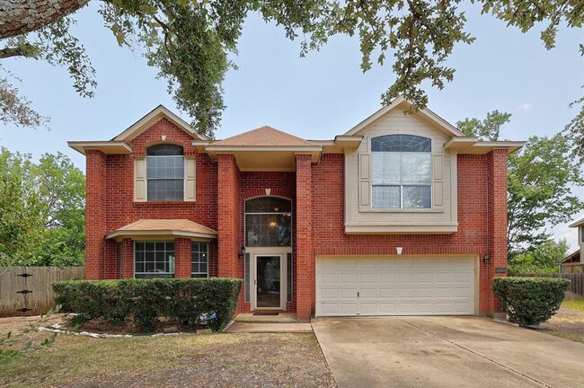 Building Photo - 15525 Ozone Pl