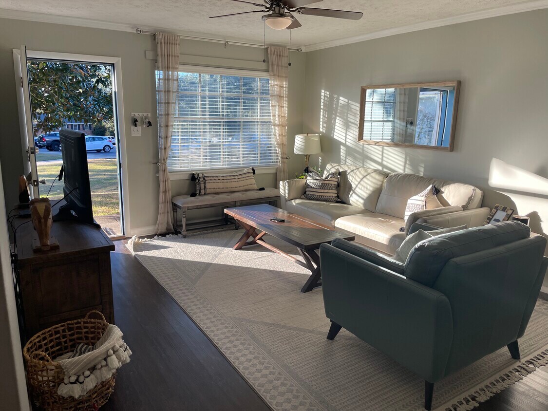 Foto principal - 2846 Walton Way
