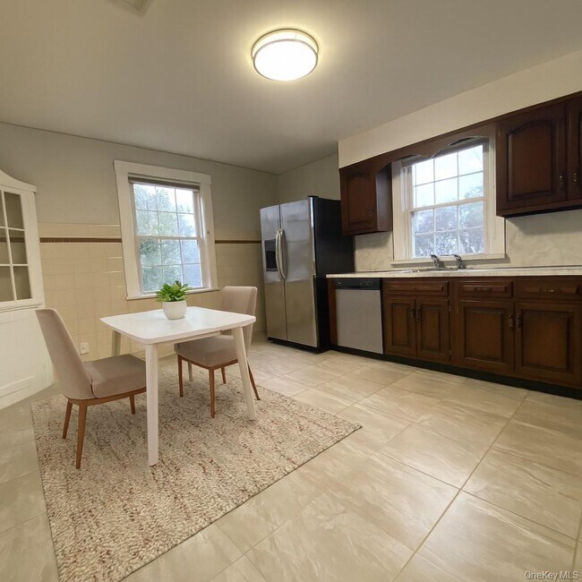 Building Photo - 27 Grand Blvd