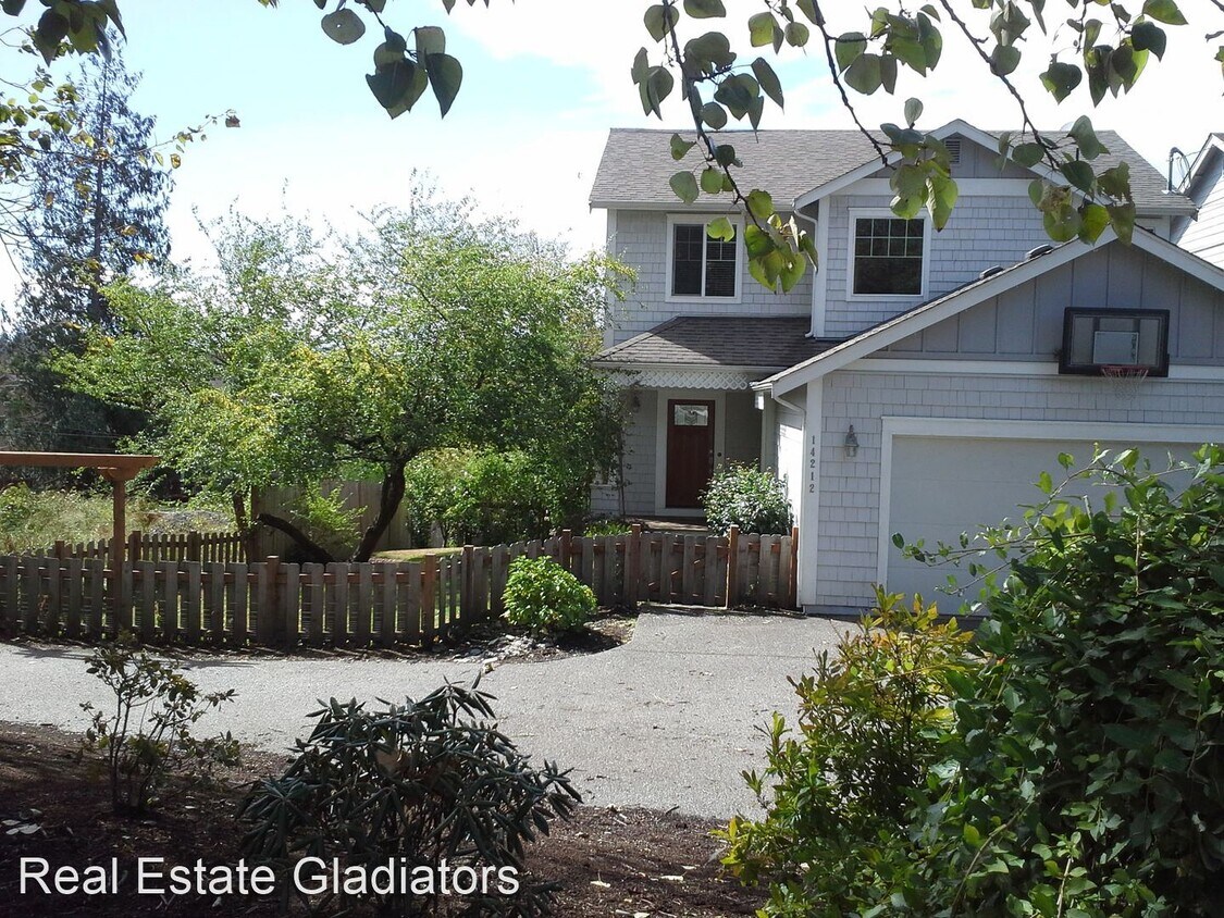 1809 142nd Pl SW, Lynnwood, WA 98087 House Rental in Lynnwood, WA