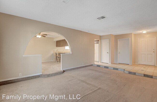 Foto del edificio - 3 br, 2 bath House - 6813 Old Castle Dr