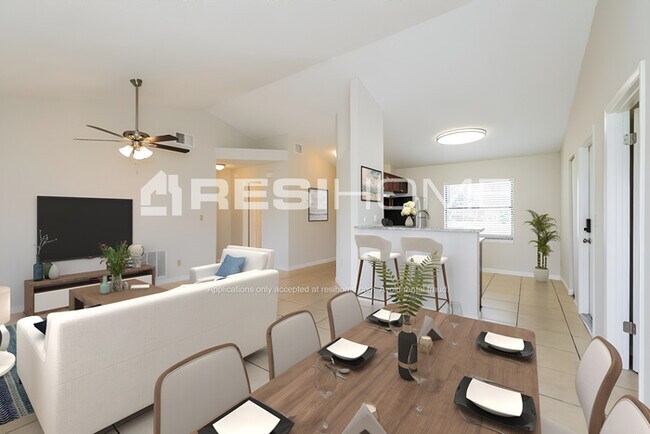 Building Photo - 768 Leonardo Ct