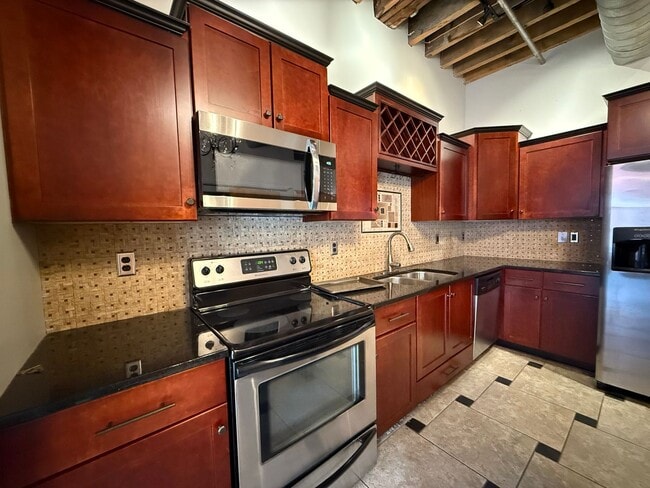 Building Photo - Bonnie Jean Flats