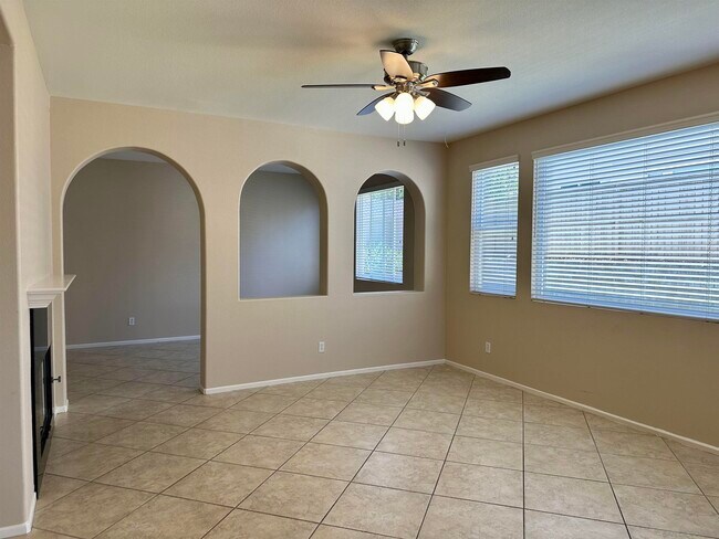 Building Photo - 2663 Table Rock Ave
