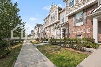 Building Photo - 4596 Bradley Cir