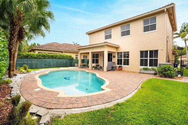 Foto del edificio - 10603 NW 36th St