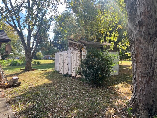 Foto del edificio - 3209 Timbermill Ave