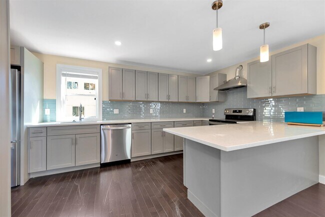 Foto del edificio - 43 Wright Ave