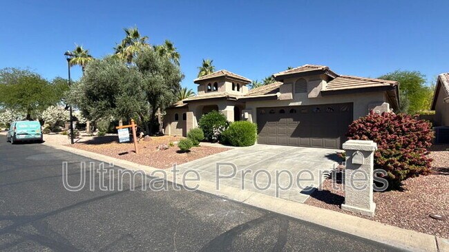 Building Photo - 16072 W Monterey Way