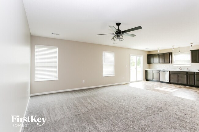 Foto del edificio - 5419 Branchville Dr