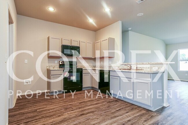 Building Photo - Beautiful 3 Bedroom in Great Location!