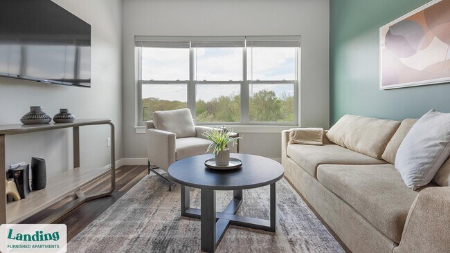 Foto del edificio - 1010 Enclave Blvd