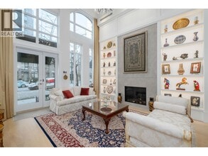 Building Photo - 1258 Richards St