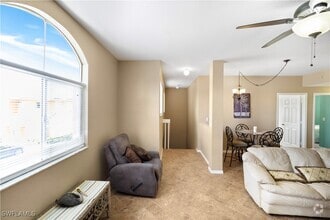 Building Photo - 6361 Aragon Way