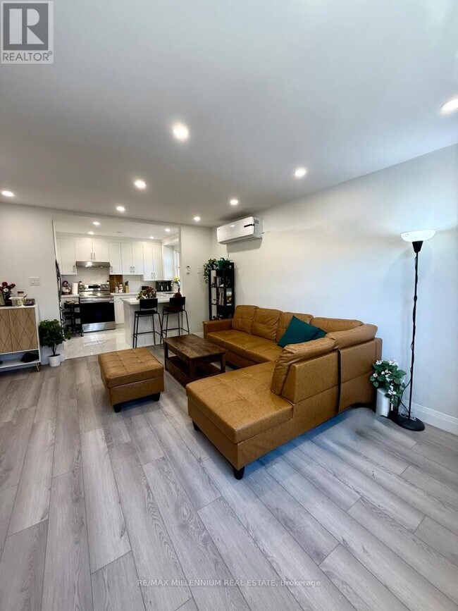 Photo du bâtiment - 1115 O'Connor Dr