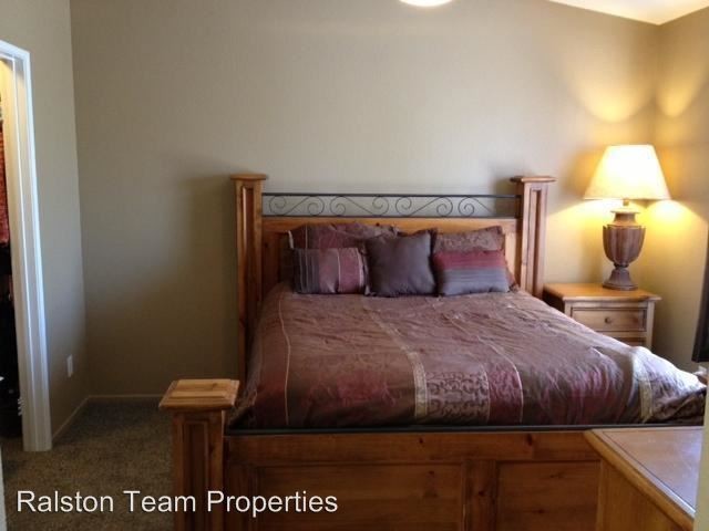 Foto del edificio - 3058 Naylor Rd